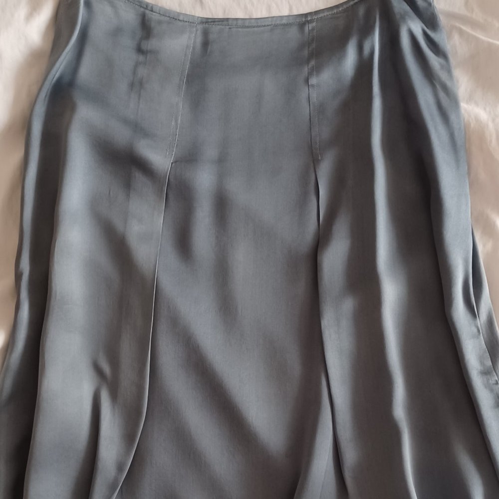 Blue skirt from Belgian brand Talking French